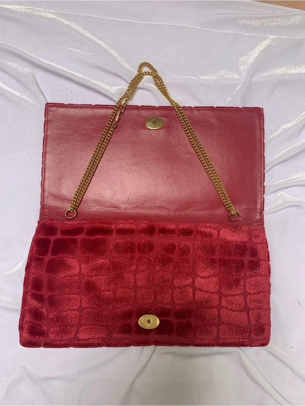 VINTAGE Roberta di Camerino Red Velvet Leather Lined Textured Clutch Bag